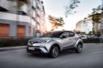 Toyota C-HR 2016 года